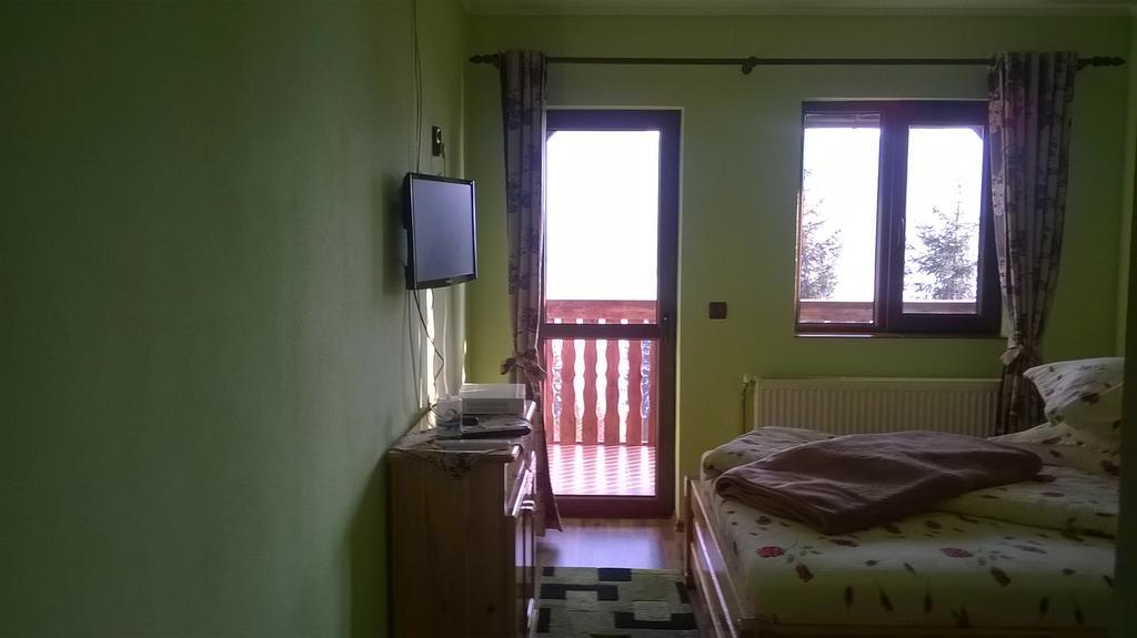 Hotel Casa Edy Colibiţa Esterno foto